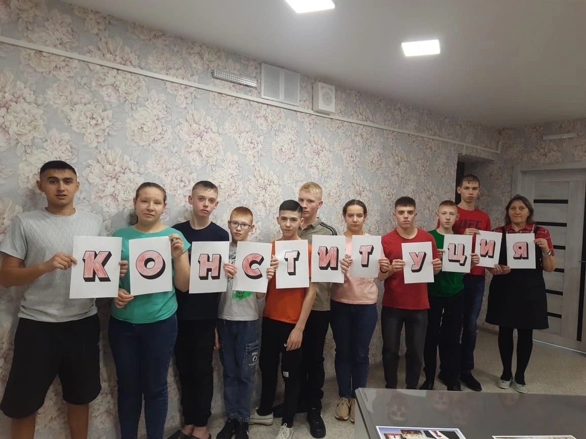 oSKjRP1cSQQ.jpg